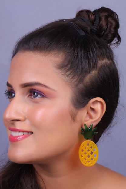 Pineapple Star Earring